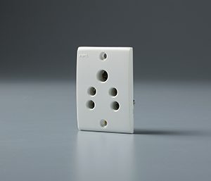 6A 5Pin Socket